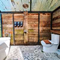 นอนรถบ้านสไตล์ Glamping บรรยากาศดีๆที่แม่ลาย