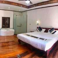 Wisdom Mystery Hotel