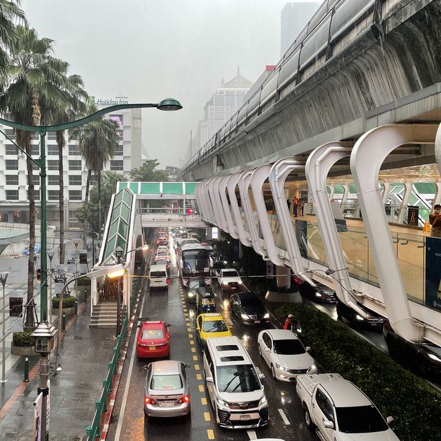 曼谷雨季