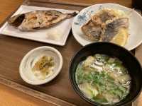 好きなおかずを選択可能『うみの食堂』福岡・天神