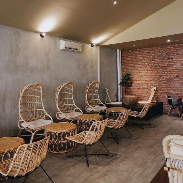 NIAT NGOPI, CIBUBUR JAKARTA