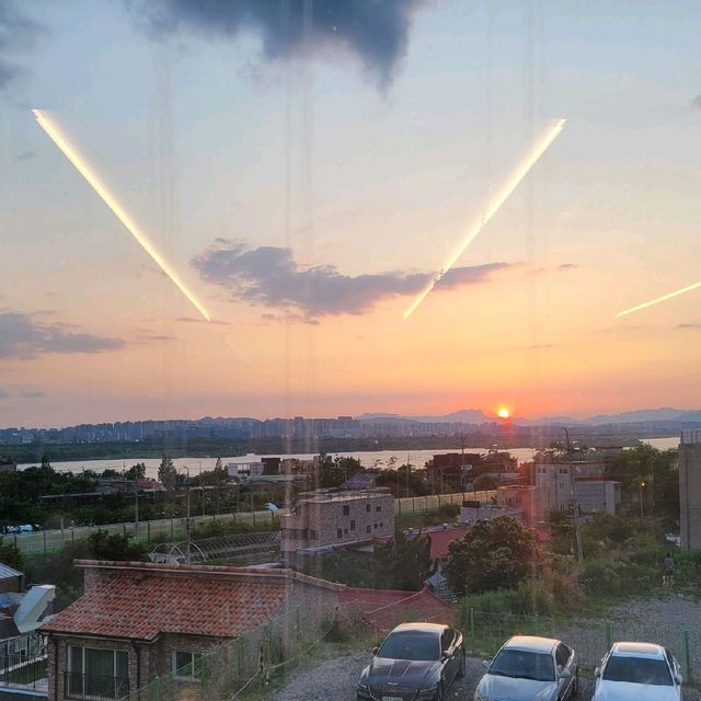 남양주 로그 노을이 예쁜 팔당 드라이브 카페 🌄