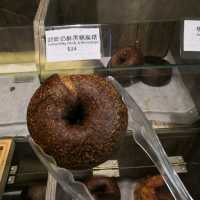 mikiki對面有貝果專門店「玖拾烘焙」