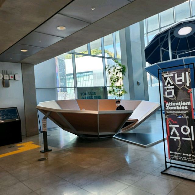 국립아시아문화전당에서 전시관람해보세요~