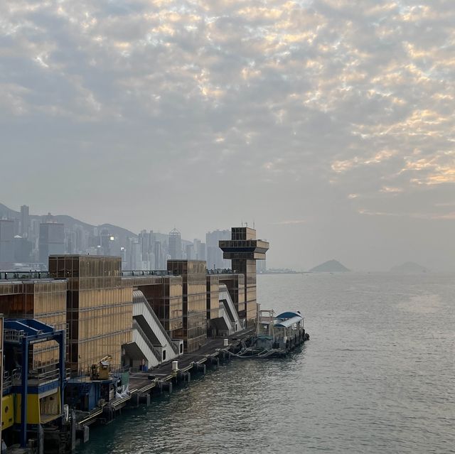 尖沙咀中港城露天平台及商場