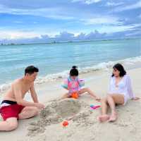 Unbeatable Perfect Weather Vacation