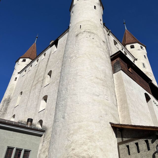 Thun - gateway to the snow mountains 🇨🇭