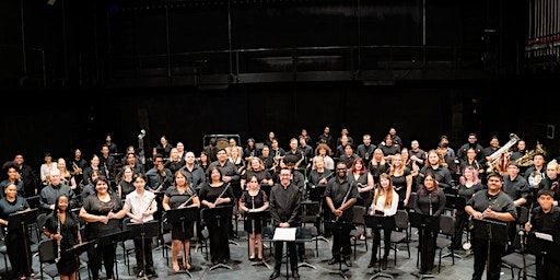 Symphonic Band | UIC Theatre