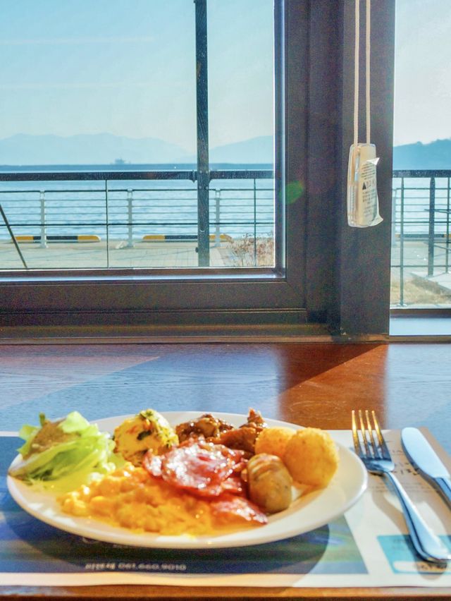 파노라마 오션뷰, 여수 바다와 함께 감성 조식🍽