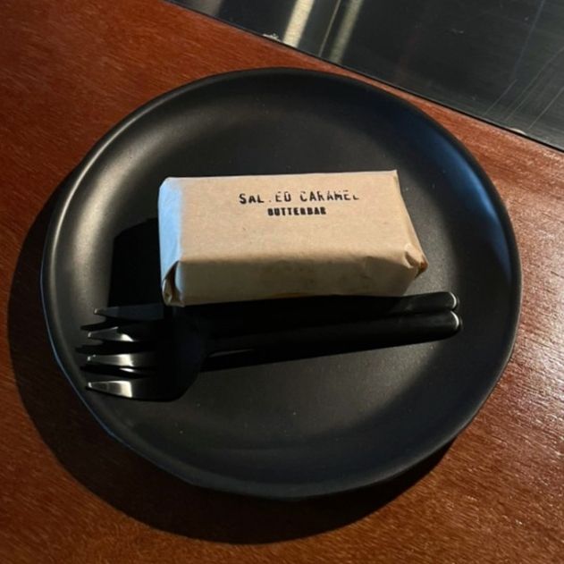 연희동카페::필터커피가 맛있는 조용한 카페 혹스턴(HOXTON)
