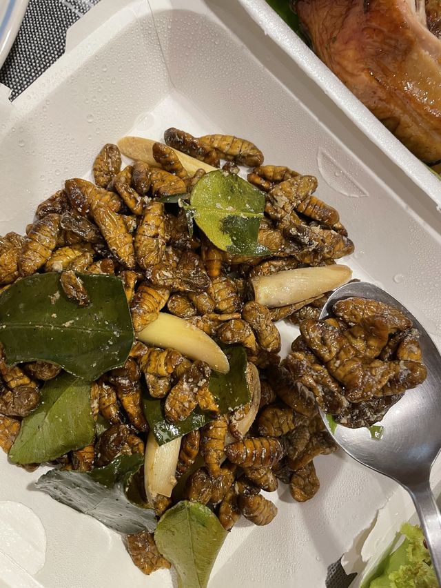 นนทบุรีมีร้านส้มตำนัวๆทราบแล้วเปลี่ยน