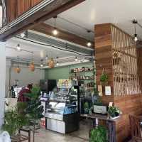 ร้านนั่งชิลกึ่งคาเฟ่ ณ มมส 💨