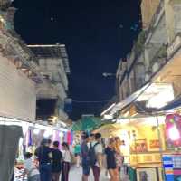 ป้าอ้วนบัวลอยมือถือ ร้านประจำพระเทพรัตนฯ