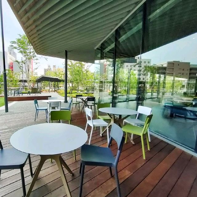 【大阪 浪速区】広いガーデン✨好きな場所でくつろぎましょう✨