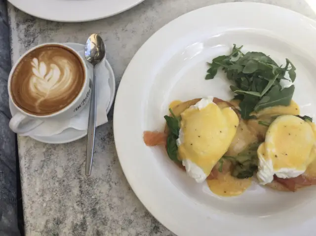 當地朋友推薦的早午餐🤩🤩🤩