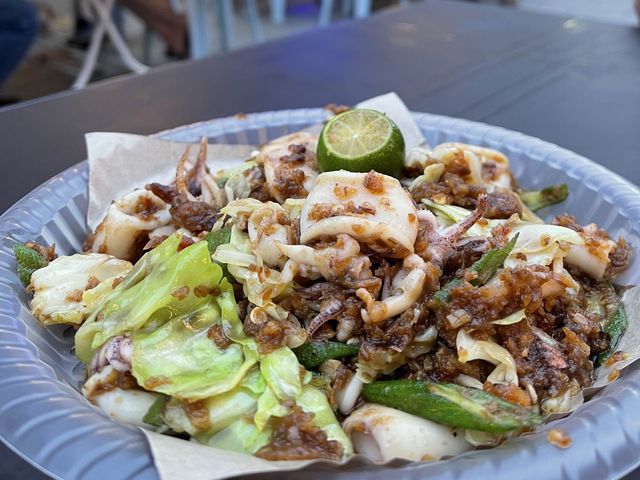 Siniawan Night Market