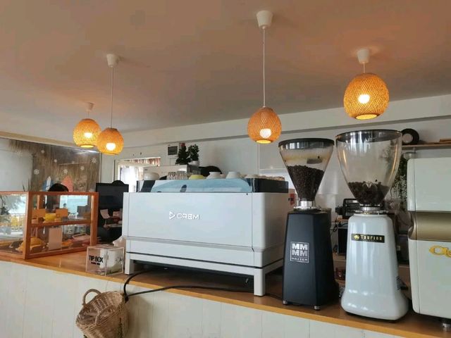 Curve Beach Cafe

