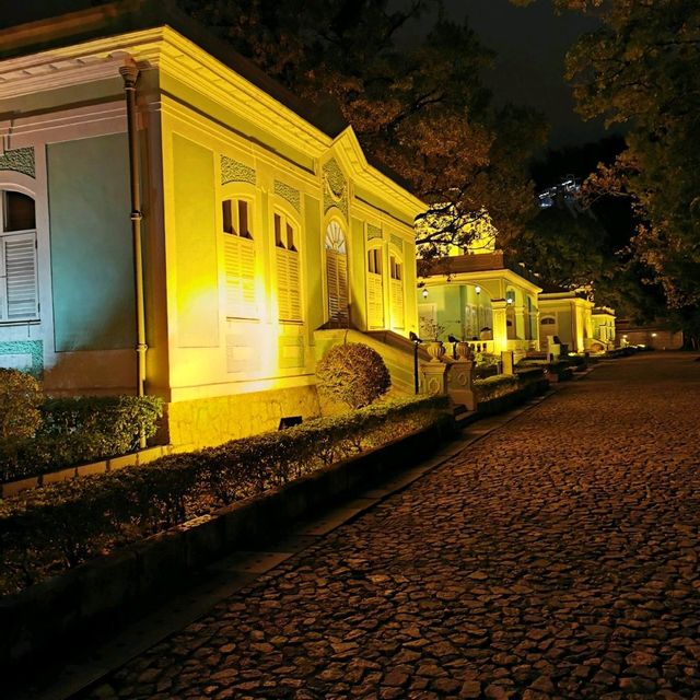Night view of Taipa House Museum 