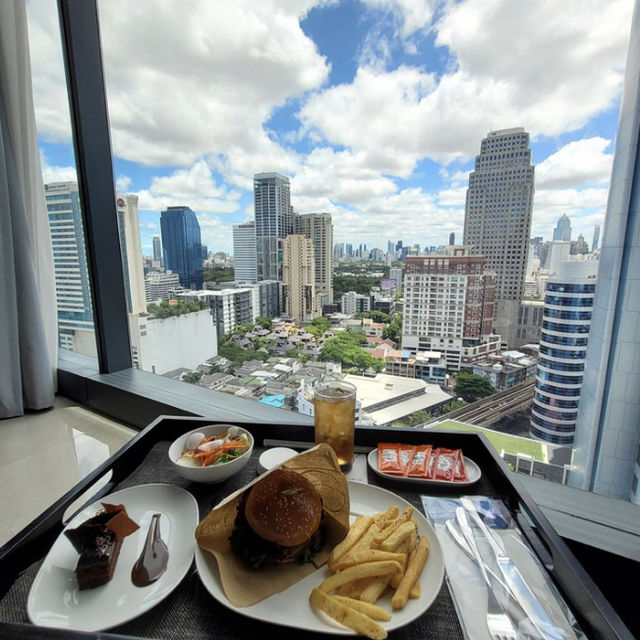 Fantastic Staycay at Carlton Hotel,BKK!
