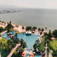 ที่พักติดทะเลพัทยา​ | Movenpick​ Siam hotel 