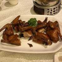 唔太貴既洒樓(海港薈)😆😆