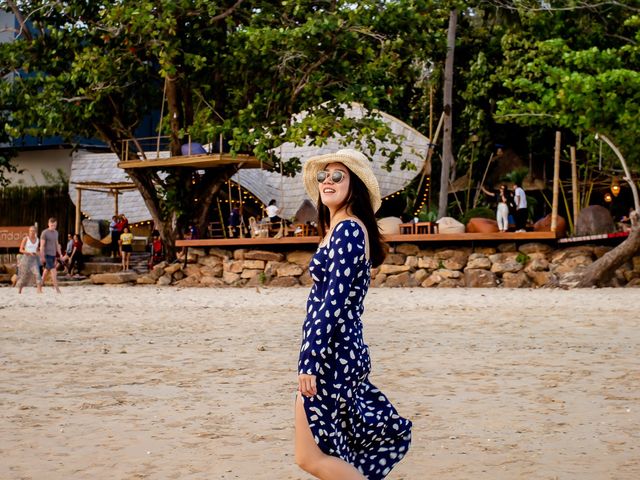 Andalay Beach Bar & Café