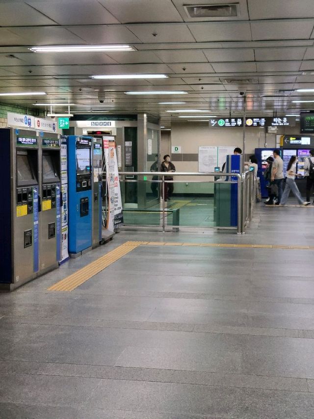 서울 가볼만한 곳, 을지로3가역