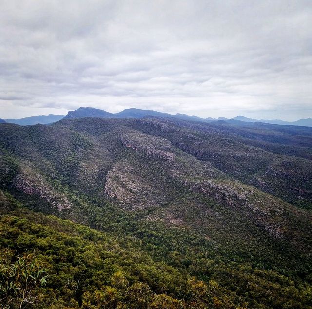 Hike To The Balconies Lookout