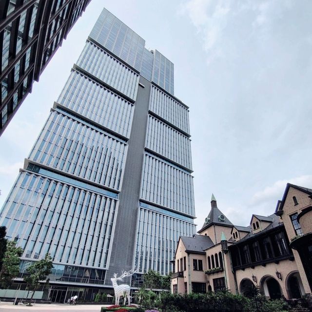 レトロ風の建物〜赤坂プリンスクラシックハウス