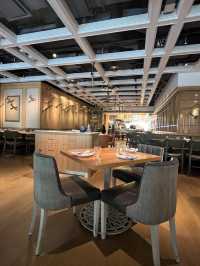 Amazing food, service and ambience 