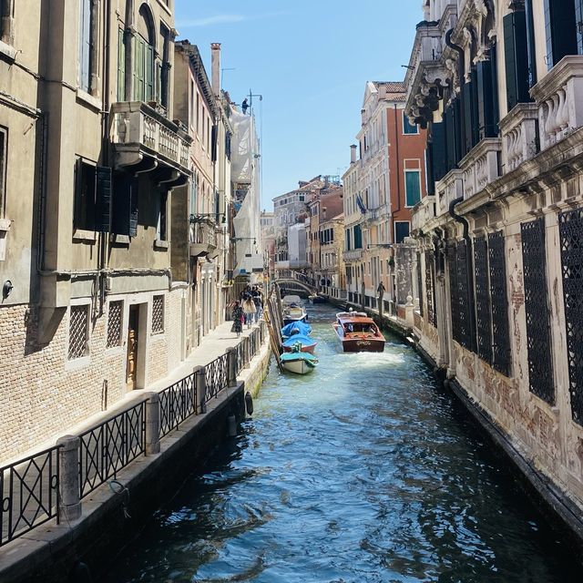 THE FLOATING CITY โ๏ธ๐ฎ๐น๐ถ๐ค๐ THE FLOATING CITY โ๏ธ๐ฎ๐น๐ถ๐ค๐