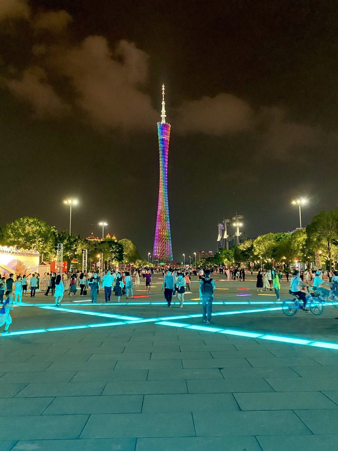 Night time Guangzhou Canton tower and more Trip Guangzhou