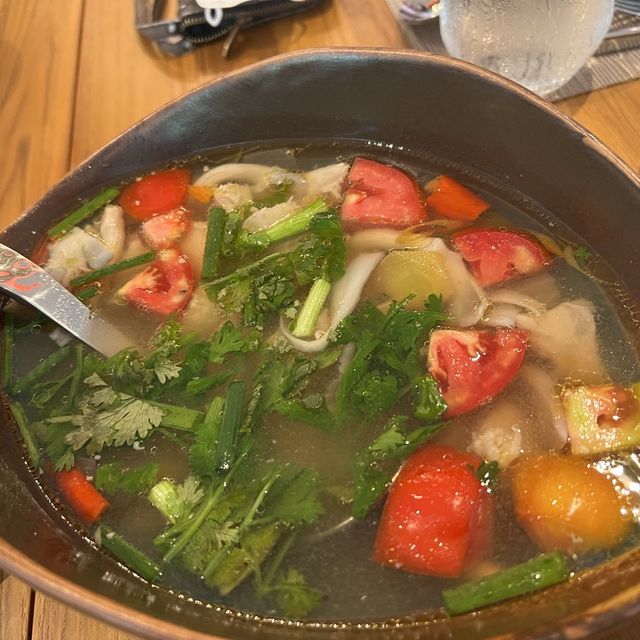 ห้องอาหาร Elements @อวานี พลัส เขาหลัก รีสอร์ท