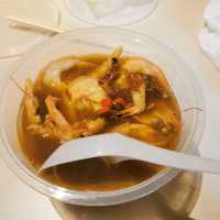 hearty bowl of prawn noodles