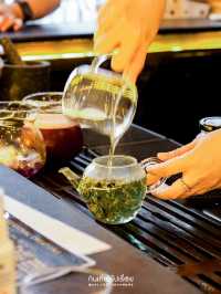 TE time & space ร้านชาดอกไม้ สมุนไพร และชานม 