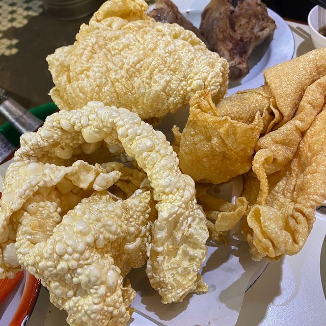 氣氛超好超地道嘅中環火鍋店