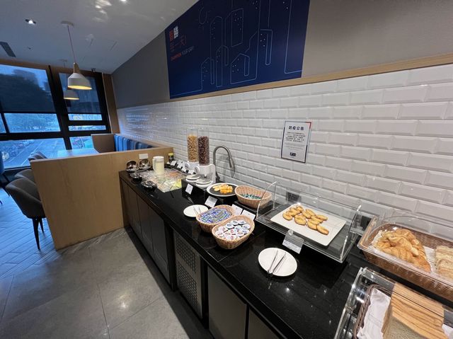 スタバ飲み放題！台湾高雄のホリデーインが熱い！