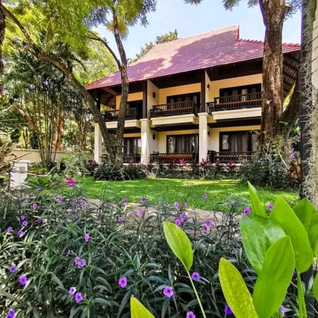   Lanna dusita riverside boutique resort 