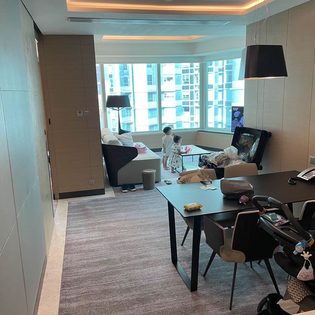 美人魚泳池酒店🏨九龍海逸君綽酒店
