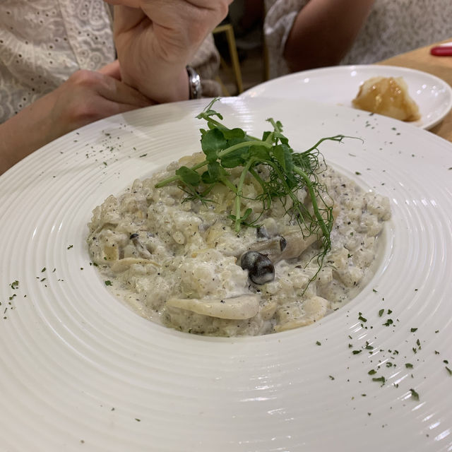 葵芳新都會抵食西餐