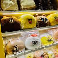 PLAY LINE FRIENDS 台北店Taipei🐻🐰🐥