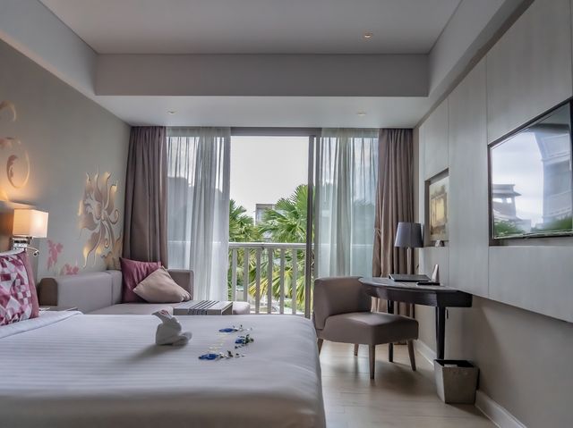 Grand mercure patong ที่พักสุดเลิศใจกลางป่าตอง💚