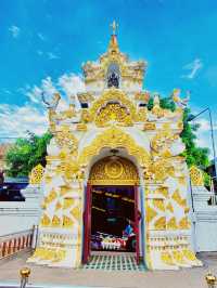 ขอพร | ศาลหลักเมืองเชียงใหม่