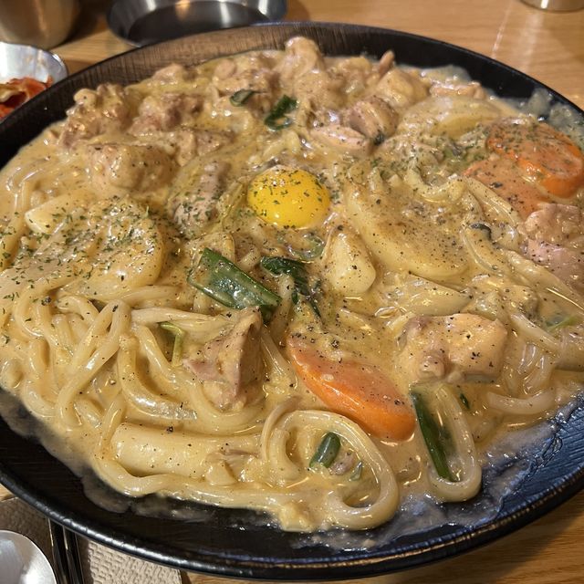 [대구] 닭으로 할 수 있는 요리는 다 있는 곳.. 닭한끼🥄