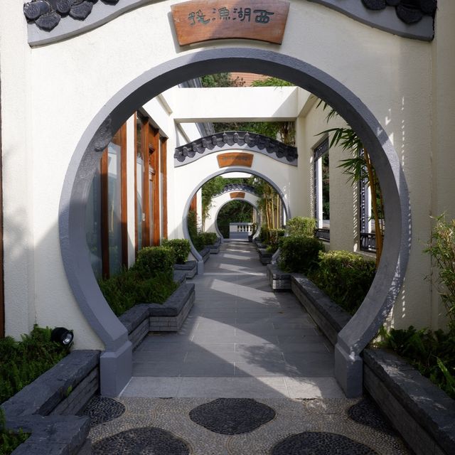 淺水灣半日遊 