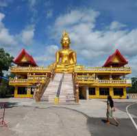 วัดพระบรมธาตุบ้านตาก ขอพรหลวงพ่อทันใจศักดิ์สิทธิ์