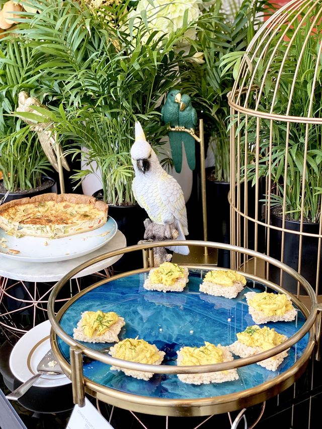 。高質靚景甜品下午茶Buffet。