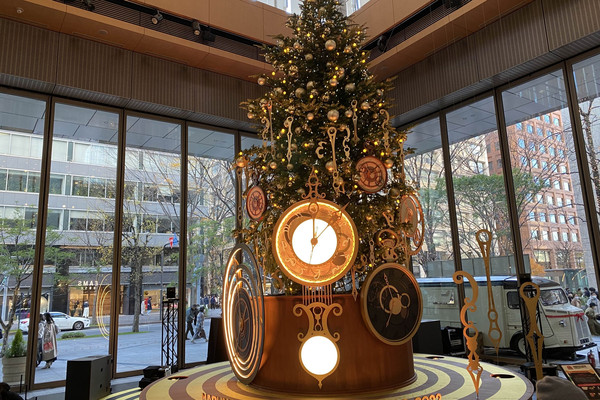 東京・丸の内『Marunouchi Bright Christmas 2022』丸ビルの