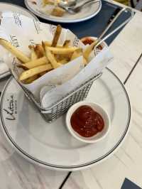 Victoria by Cocotte ร้านอร่อยที่น่าลอง