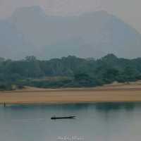 นอนเต็นท์ จิบกาแฟ แลโขง Atsamat Camp l นครพนม
